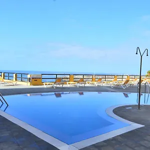 aguamarina-812.adeje-hotels.com/